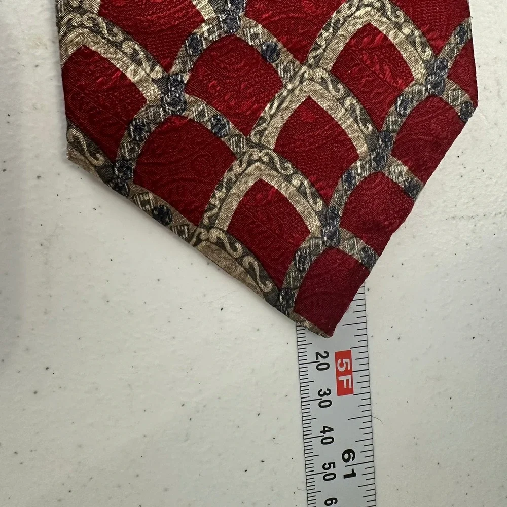 Claiborne mens silk